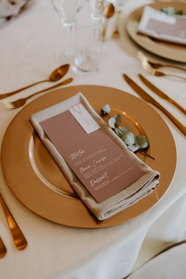 Menus: Gold Clip