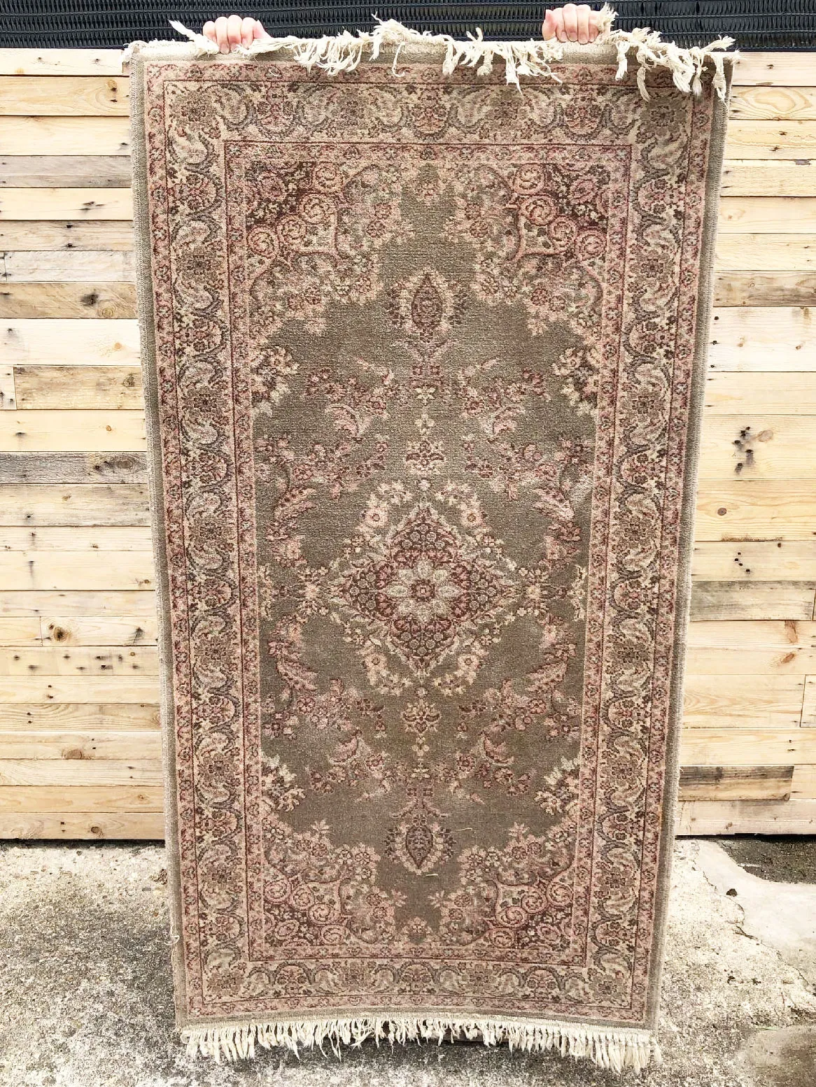 Rugs & Runners: Pretty Sage Vintage