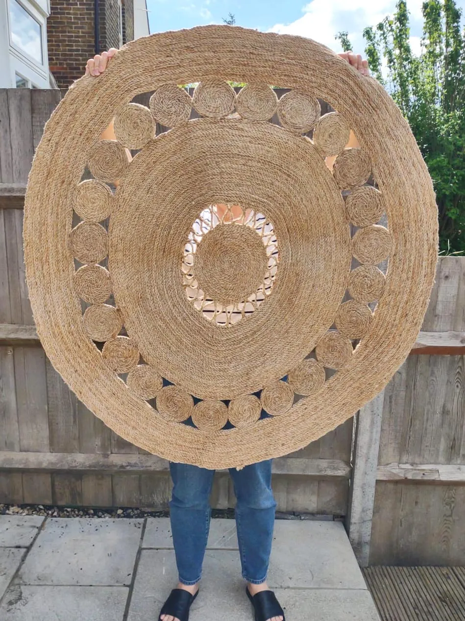 Rugs & Runners: Round Rattan