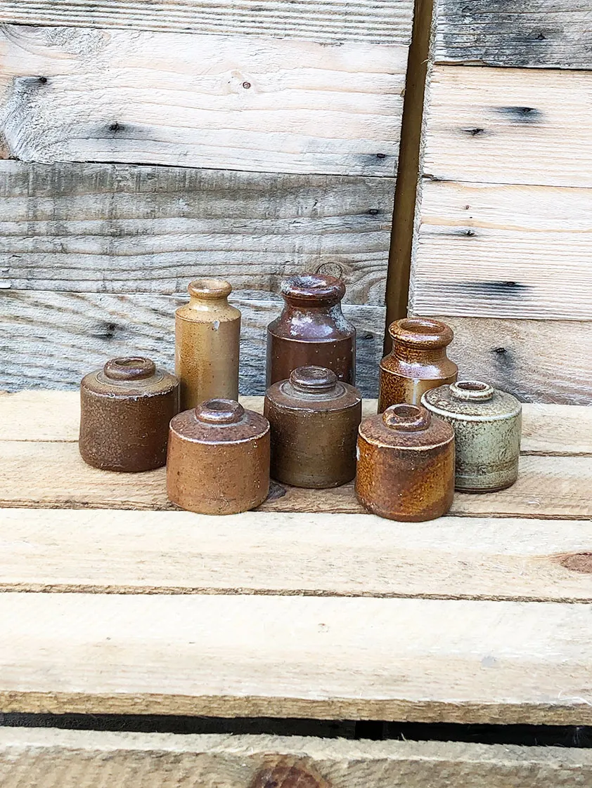 Bud Vases: Stoneware