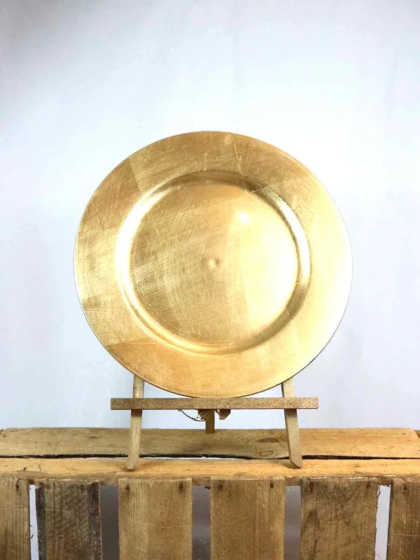 Charger Plates: Gold