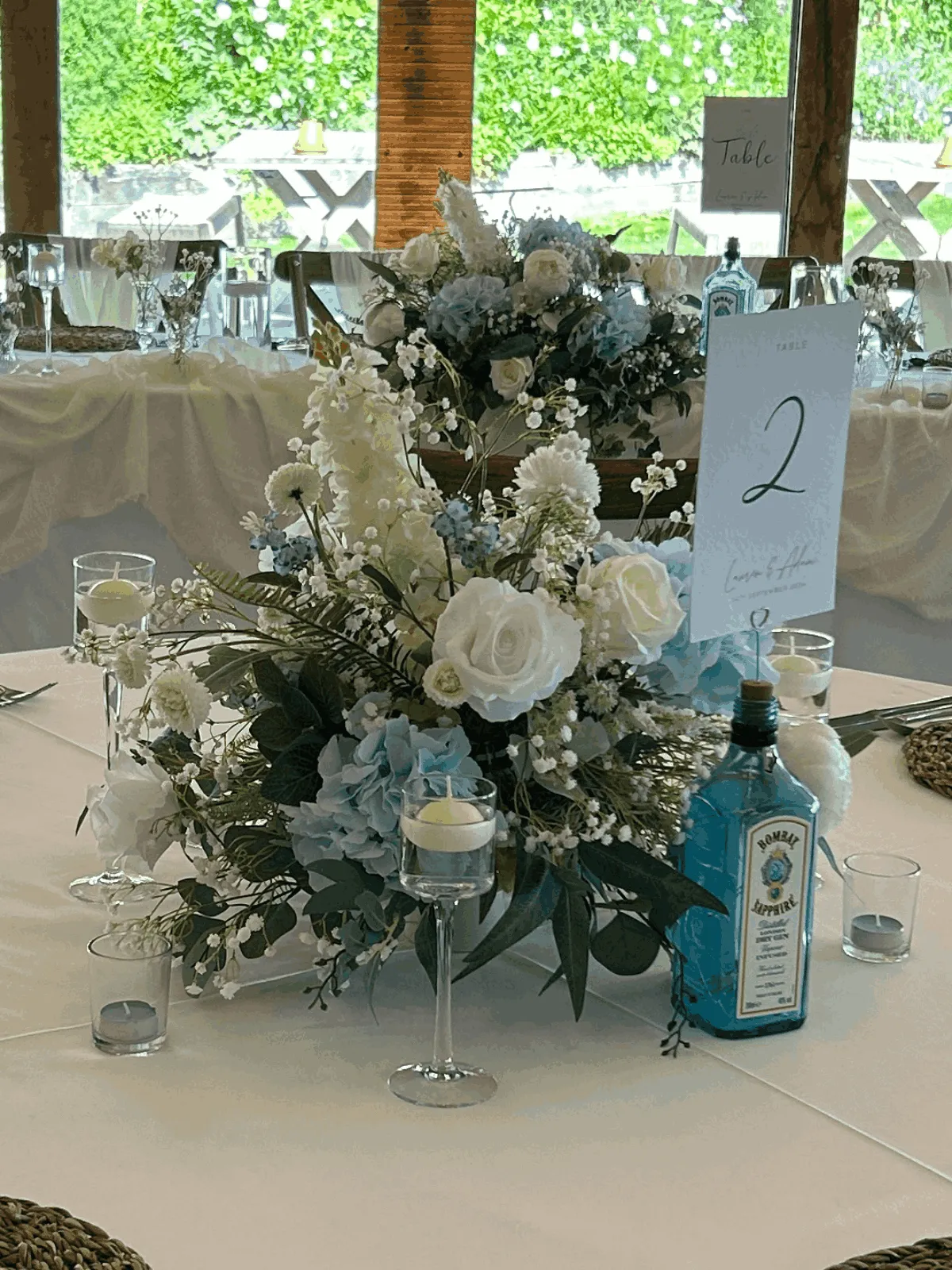 Tea Light Holders: Stemmed